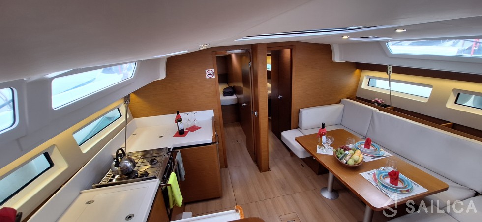 Sun Odyssey 490 - Yacht Charter Sailica