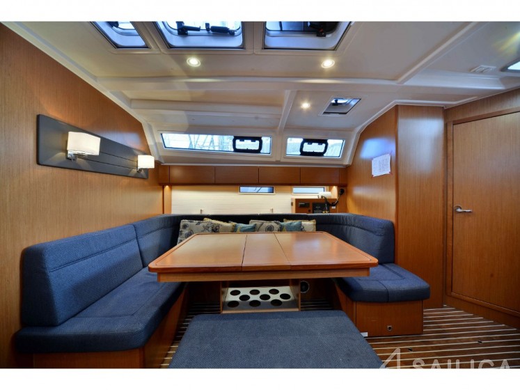 Bavaria 46 Cruiser - Yacht Charter Sailica