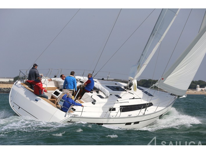 Bavaria 46 Cruiser - Yacht Charter Sailica