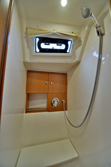 Bavaria 46 Cruiser - Yacht Charter Sailica