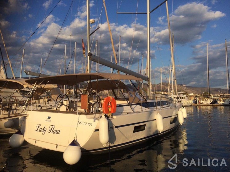 Bavaria C45 - Yacht Charter Sailica