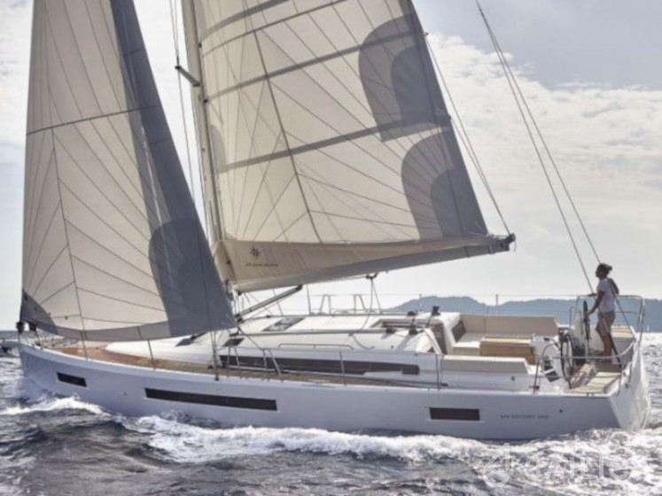 Bavaria C45 - Yacht Charter Sailica