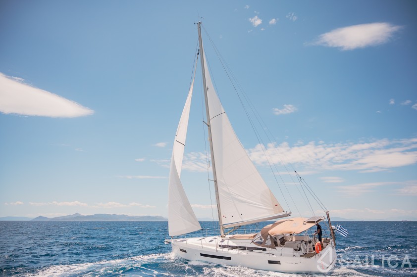 Sun Odyssey 490 - Yacht Charter Sailica