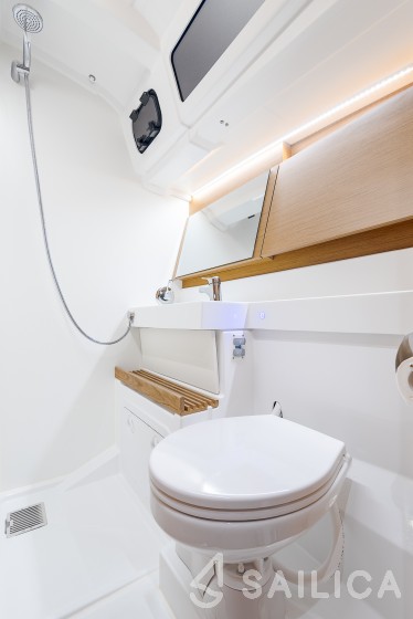 Sun Odyssey 490 - Yacht Charter Sailica