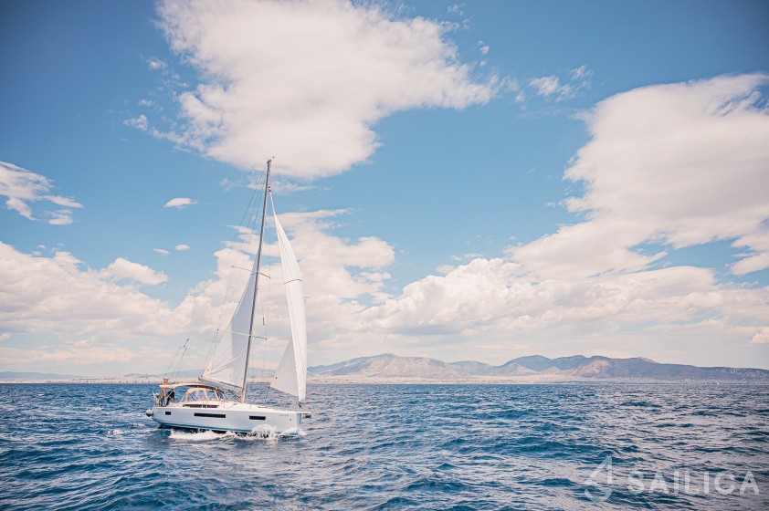 Sun Odyssey 490 - Yacht Charter Sailica
