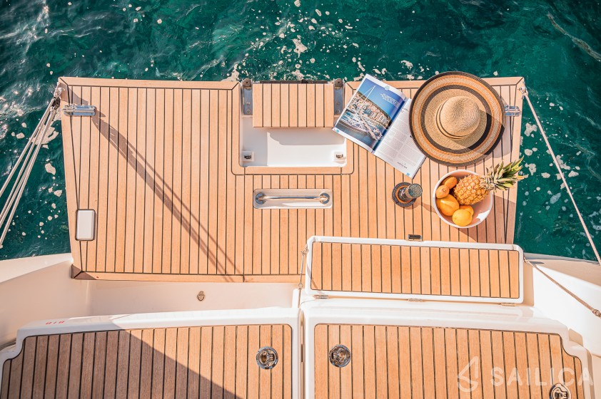 Sun Odyssey 490 - Yacht Charter Sailica