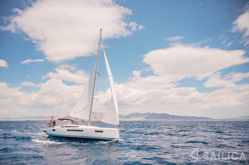 Sun Odyssey 490 - Yacht Charter Sailica