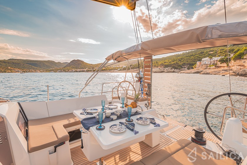 Sun Odyssey 490 - Yacht Charter Sailica
