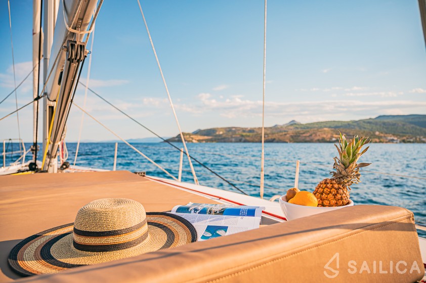 Sun Odyssey 490 - Yacht Charter Sailica
