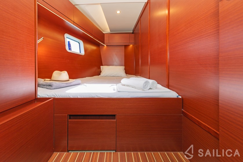 Hanse 508 - Yacht Charter Sailica