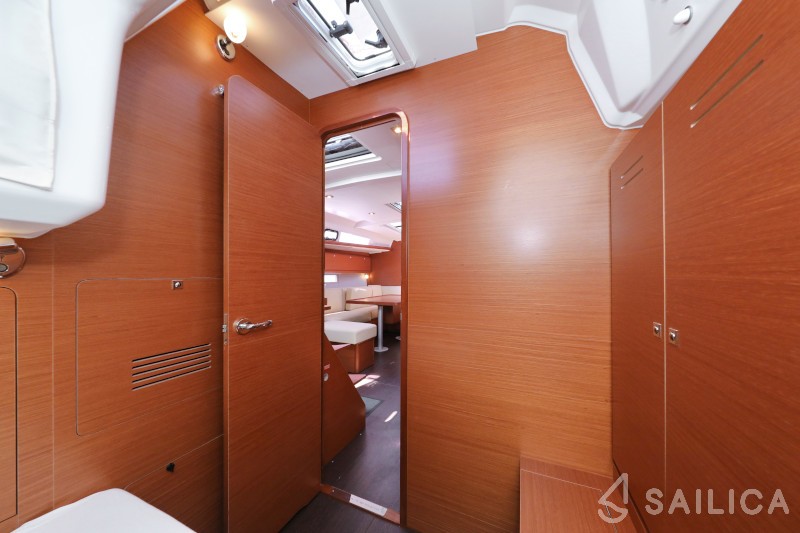 Dufour 460 - Yacht Charter Sailica