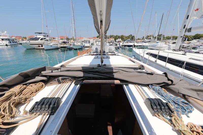 Dufour 460 - Yacht Charter Sailica