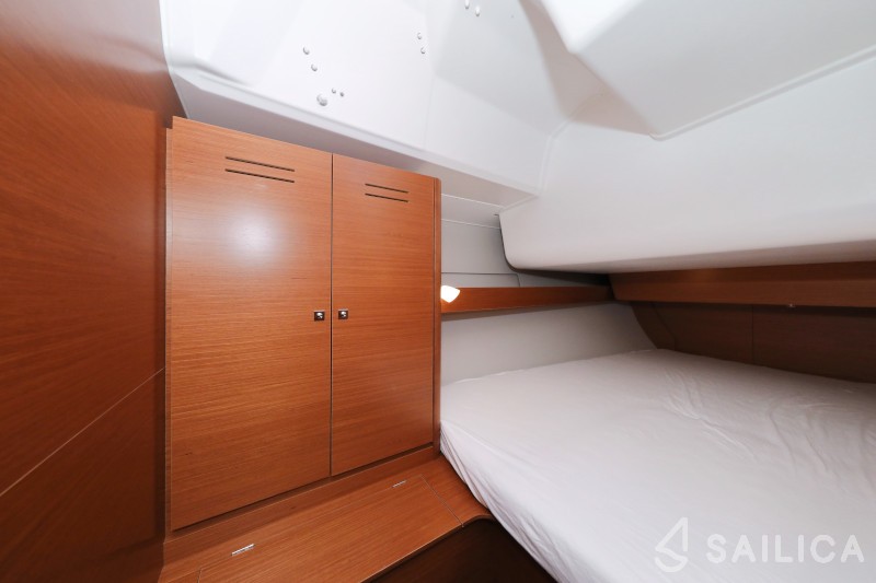 Dufour 460 - Yacht Charter Sailica