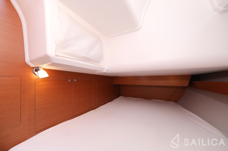 Dufour 460 - Yacht Charter Sailica