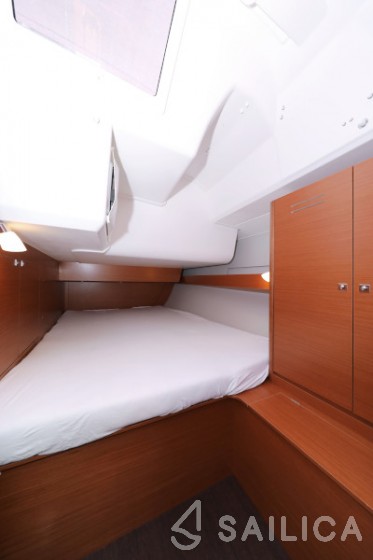 Dufour 460 - Yacht Charter Sailica
