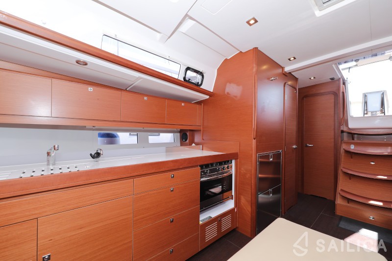Dufour 460 - Yacht Charter Sailica