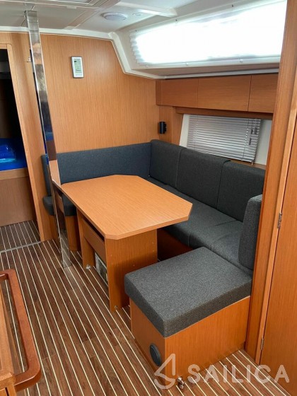 Bavaria C38 - Yacht Charter Sailica