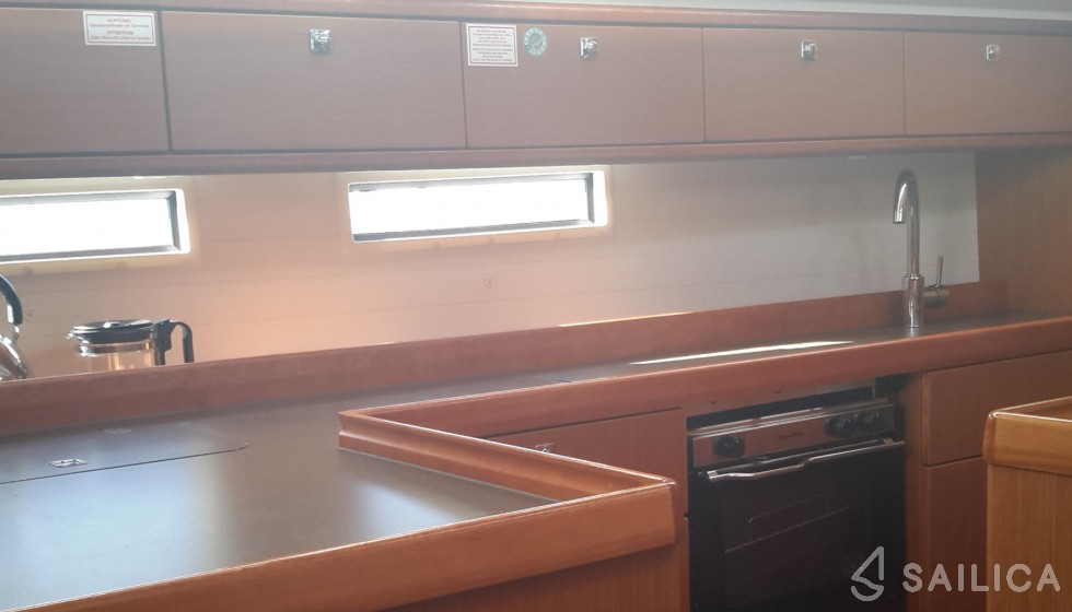 Bavaria 46 Cruiser - Yacht Charter Sailica