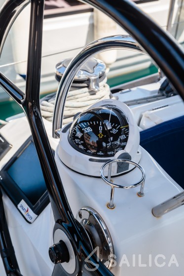 Sun Odyssey 519 - Yacht Charter Sailica
