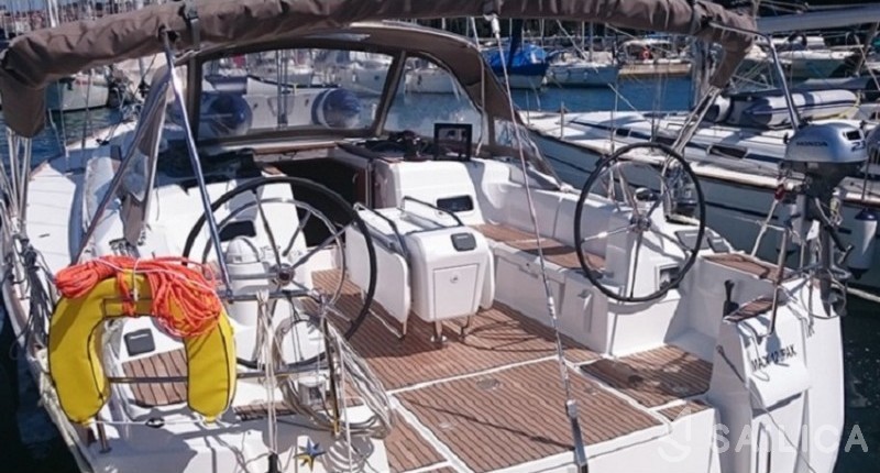 Sun Odyssey 519 - Yacht Charter Sailica