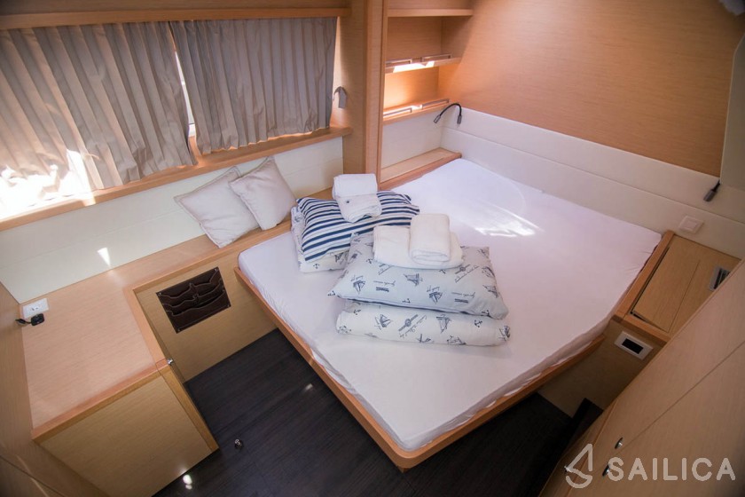 Lagoon 52 - Yacht Charter Sailica
