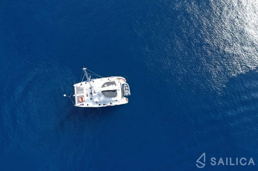Lagoon 560 S2 - Yacht Charter Sailica