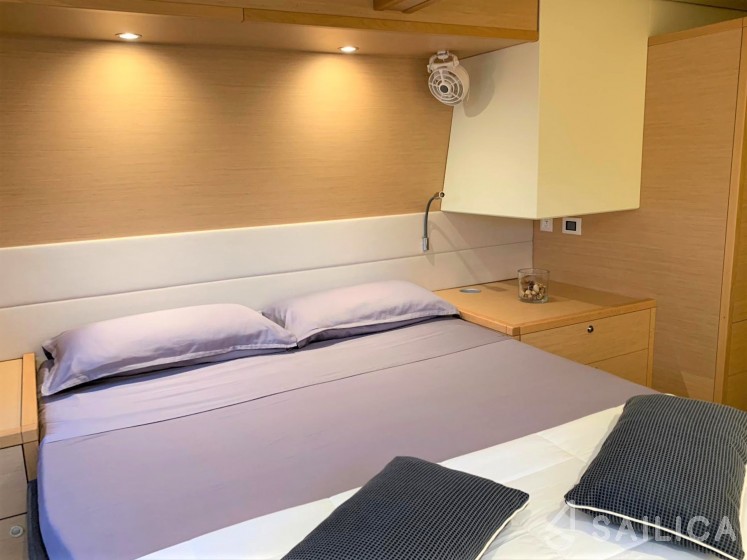 Lagoon 560 S2 - Yacht Charter Sailica
