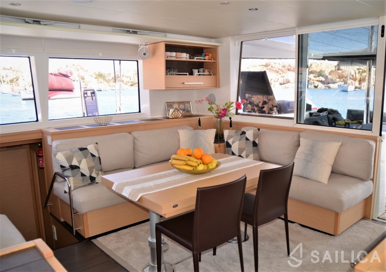 Lagoon 560 S2 - Yacht Charter Sailica