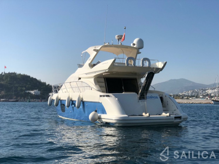 Azimut 55 - Yacht Charter Sailica