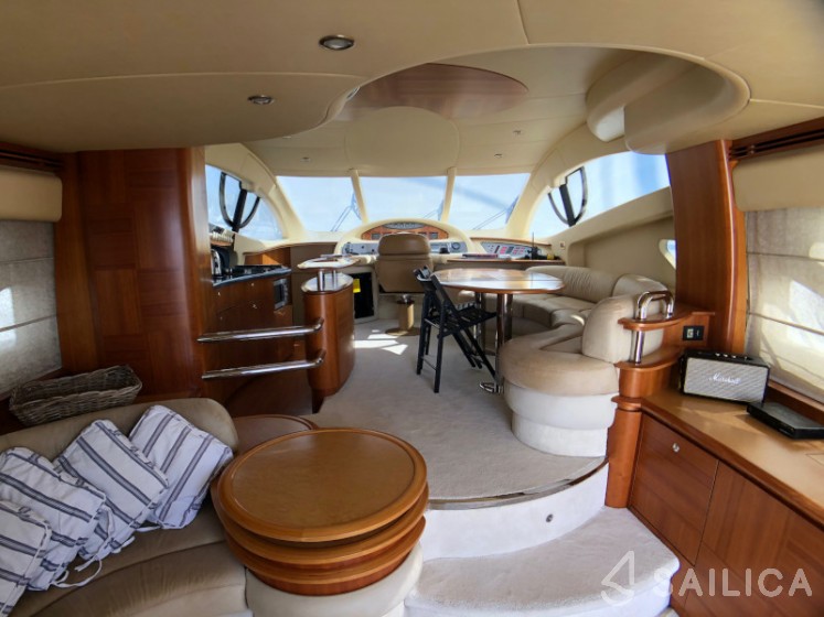 Azimut 55 - Yacht Charter Sailica