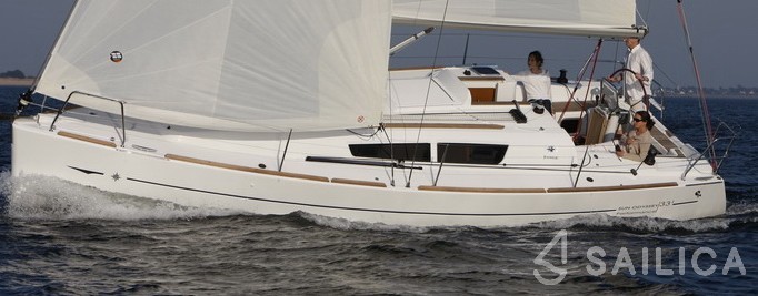 Sun Odyssey 33i - Yacht Charter Sailica