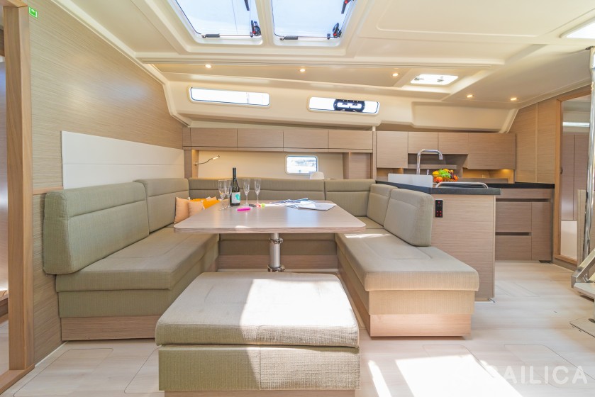 Hanse 458 - Yacht Charter Sailica