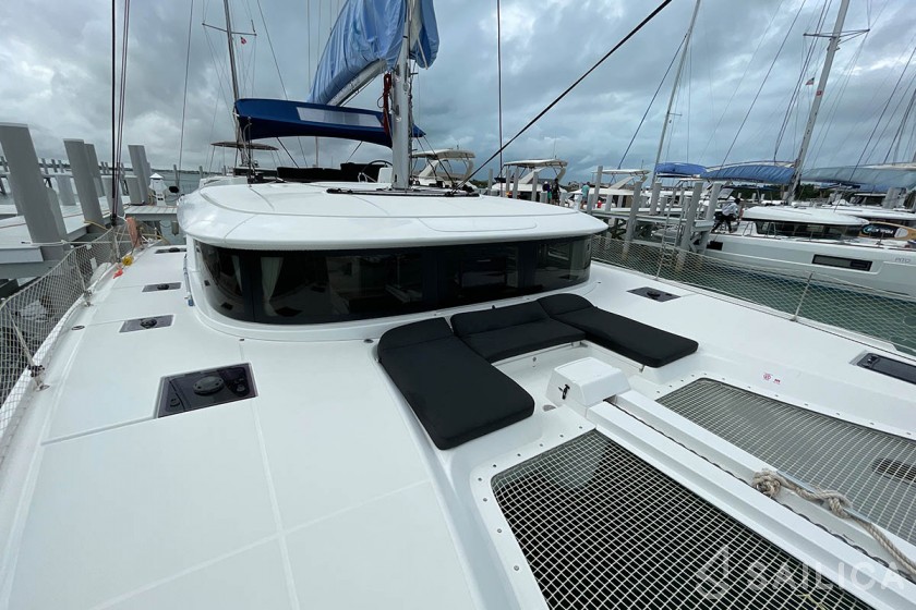 Lagoon 46  - Yacht Charter Sailica
