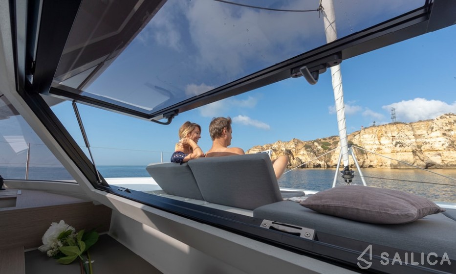 Elba 45 - Yacht Charter Sailica