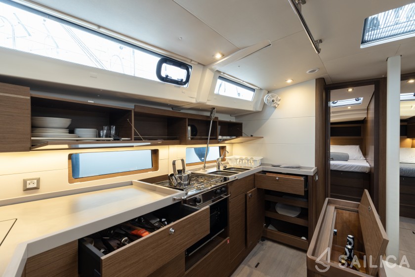 Oceanis 46.1 - Yacht Charter Sailica