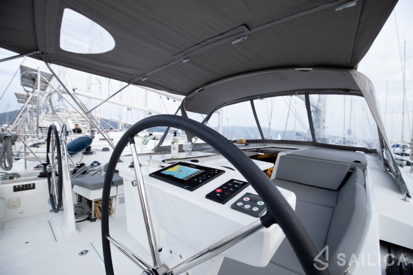 Oceanis 46.1 - Yacht Charter Sailica