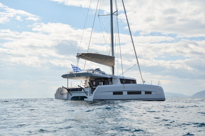 Dufour 48 - Yacht Charter Sailica
