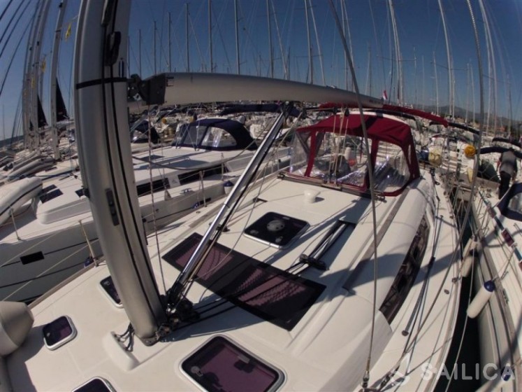 Oceanis 46 - Yacht Charter Sailica