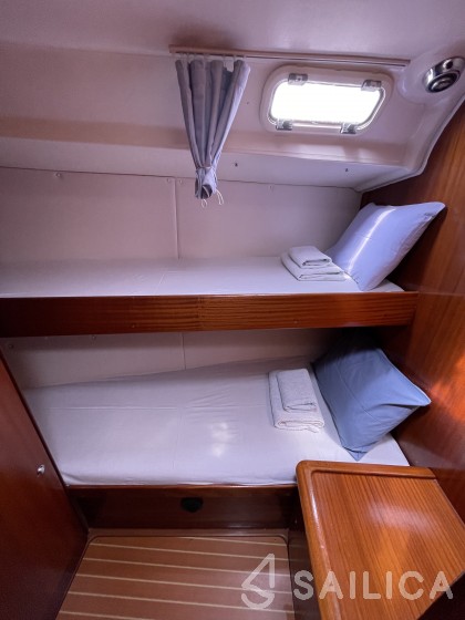 Bavaria 44 - Yacht Charter Sailica