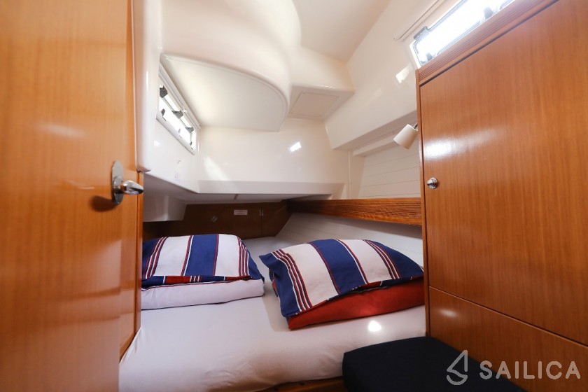Bavaria Cruiser 36 - Yacht Charter Sailica