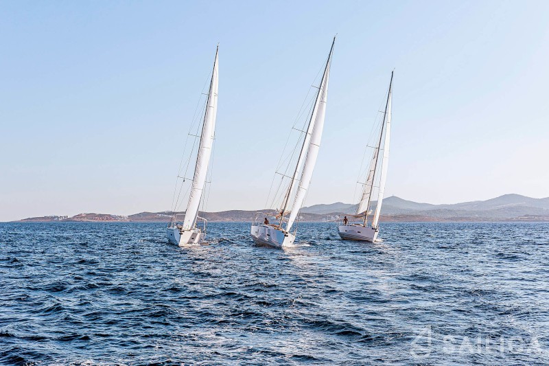 X4-6 - Yacht Charter Sailica