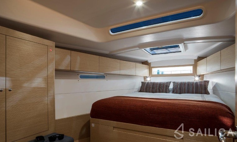 X4-6 - Yacht Charter Sailica
