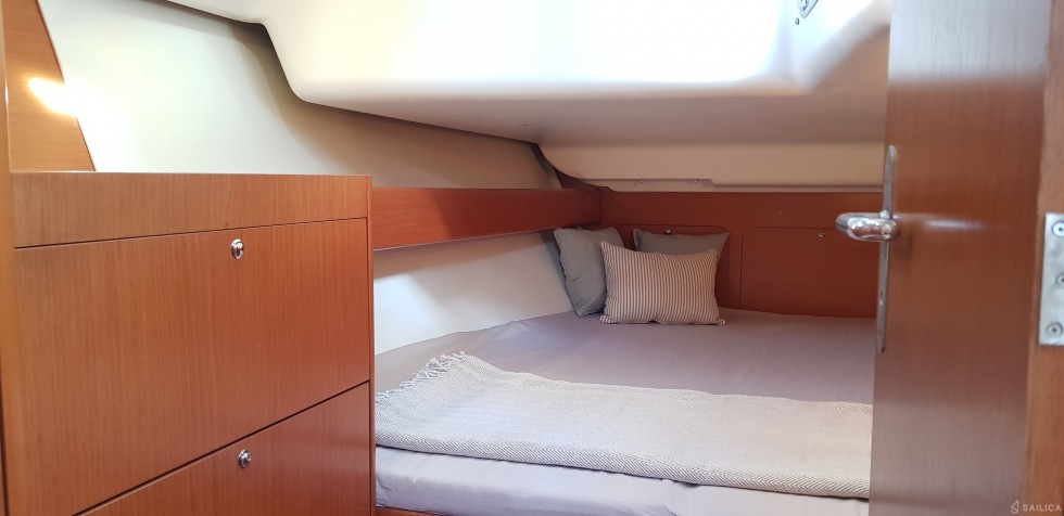Cyclades 39.3 - Yacht Charter Sailica