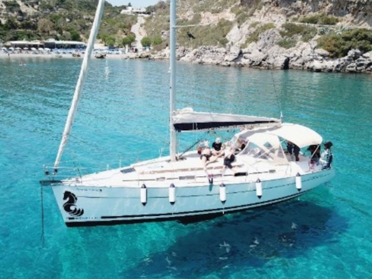 Cyclades 39.3 - Yacht Charter Sailica