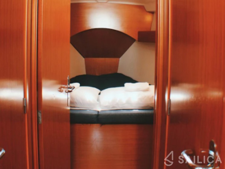 Cyclades 43.4 - Yacht Charter Sailica