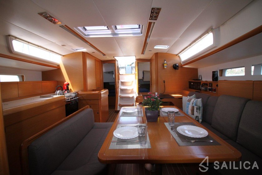 Sun Odyssey 509 - Yacht Charter Sailica