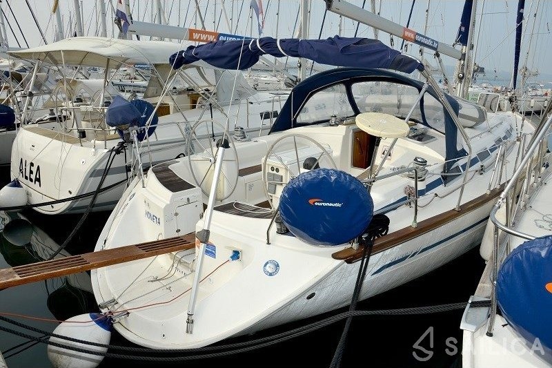 Bavaria 44 - Yacht Charter Sailica