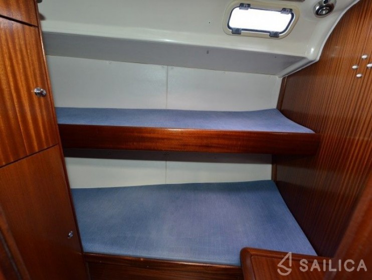 Bavaria 44 - Yacht Charter Sailica
