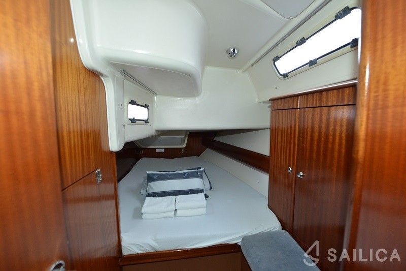 Bavaria 44 - Yacht Charter Sailica
