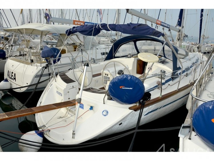 Bavaria 44 - Yacht Charter Sailica